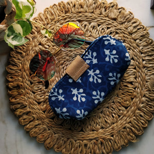 blue cases sunglass cases red cases trendy sunglass cover classy cover cruelty free pouches pouches block print cover aesthetic cover handmade cover handicraft covers handicraft pouches cotton cover chanchal student cover spectacle cover spectacle pouch vintage pouch sanganeri print